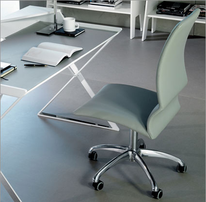 Alessio-Bassan-Vita-Poltroncina-Cattelan-Italia-12